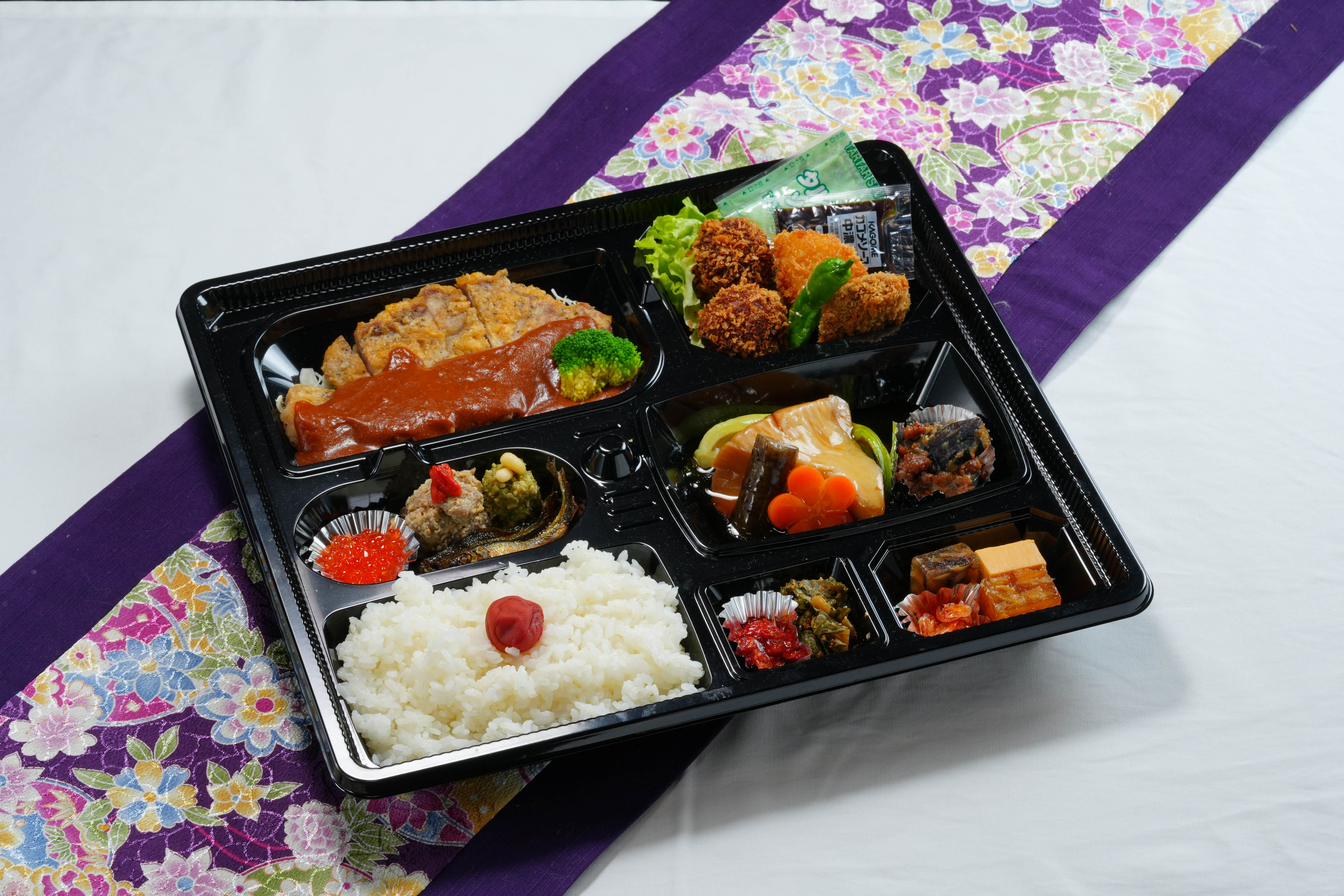 お弁当 2,000円